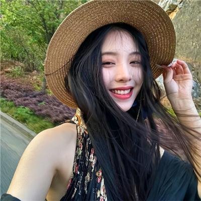 山上的松树